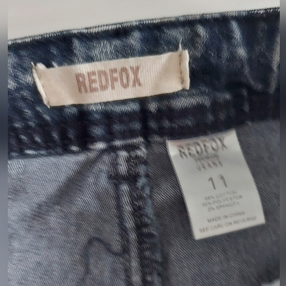 Red Fox Juniors Size 11 Distressed Skinny Blue Jeans - Picture 5 of 5